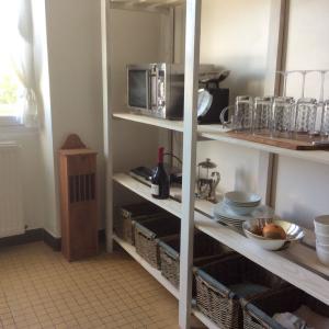 Chambre dhotele presbytere cuisine